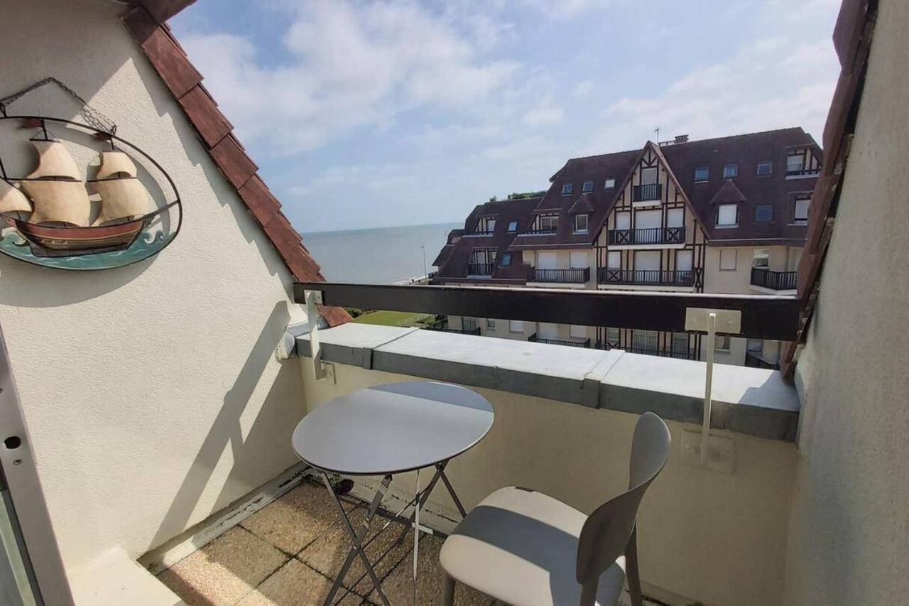 Apt With Balcony And Sea View Near Cabourg Beach Εξωτερικό φωτογραφία